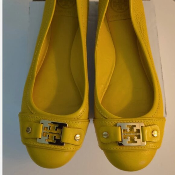 Tory Burch Women's Yellow Slip-On Leather Loafer, Size 8.5, EUC - Picture 4 of 6
